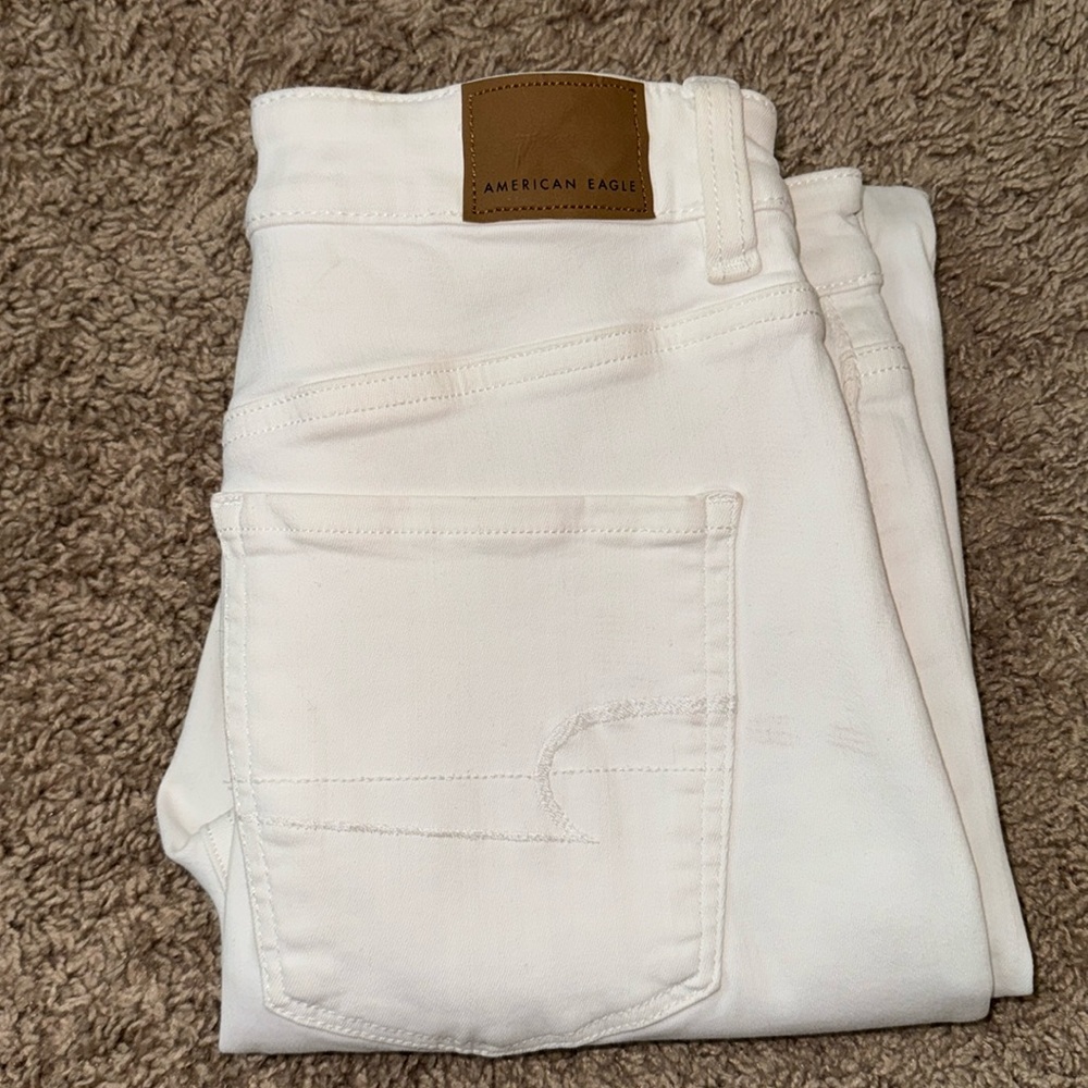 American Eagle white jeans